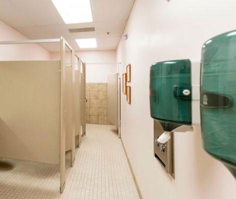 5 Sneaky Sources of Commercial Bathroom Odors